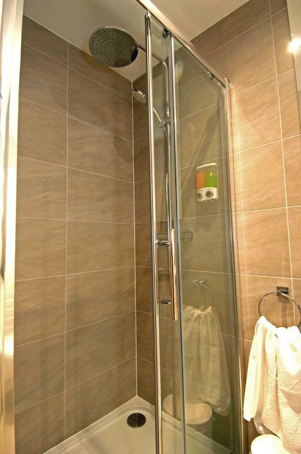 Pitt Street Apartment Beautiful Spacious Apartment Free Parking And Free Sanitizer Edimburgo Exterior foto